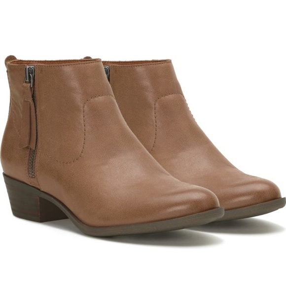 Lucky Brand booties - great condition from Nordstrom - Picture 2 of 8